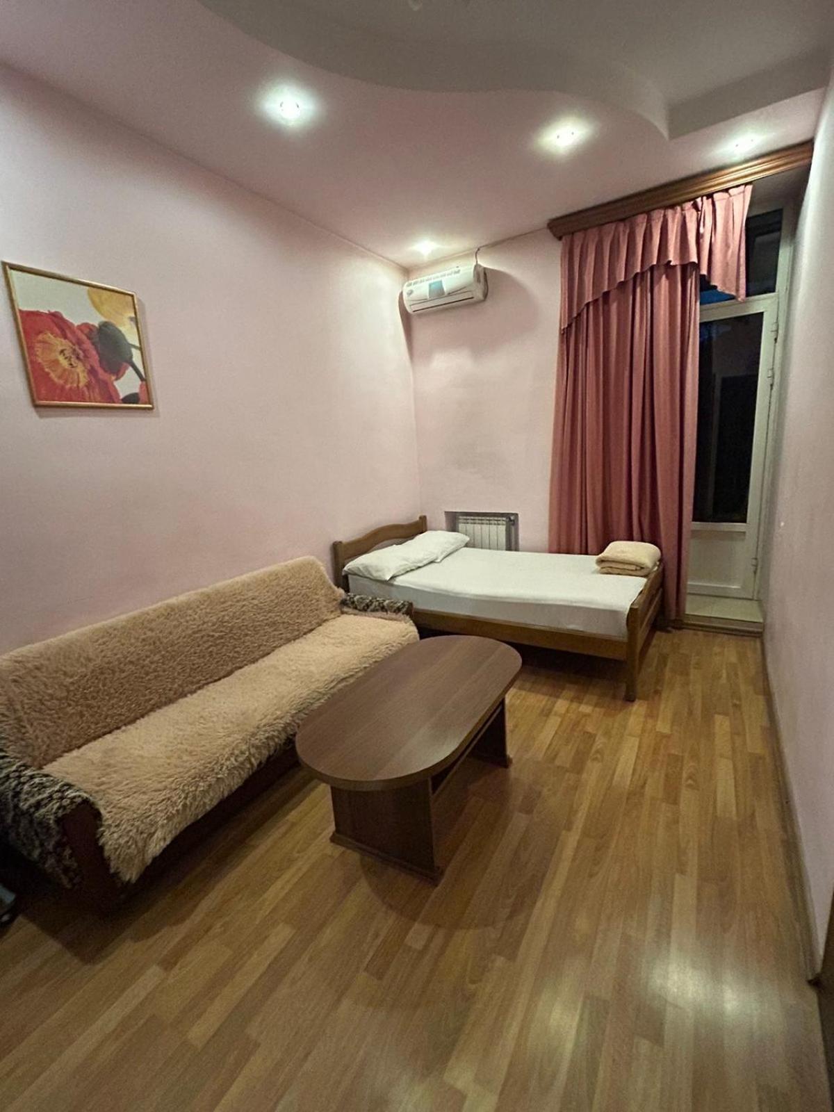 Manand Hotel Γιερεβάν Εξωτερικό φωτογραφία